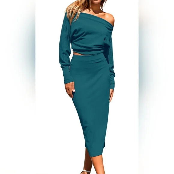 Two piece skirt set - Picture 2 of 3